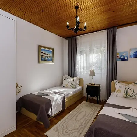 Barba In Trogir - Mittel-dalmatien Guest house Mastrinka