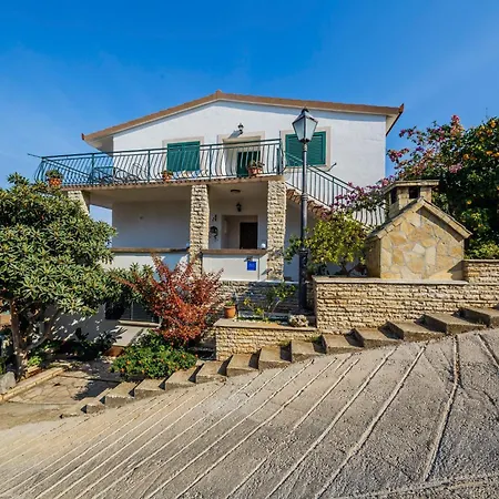 Barba In Trogir - Mittel-dalmatien Maison d'hôtes