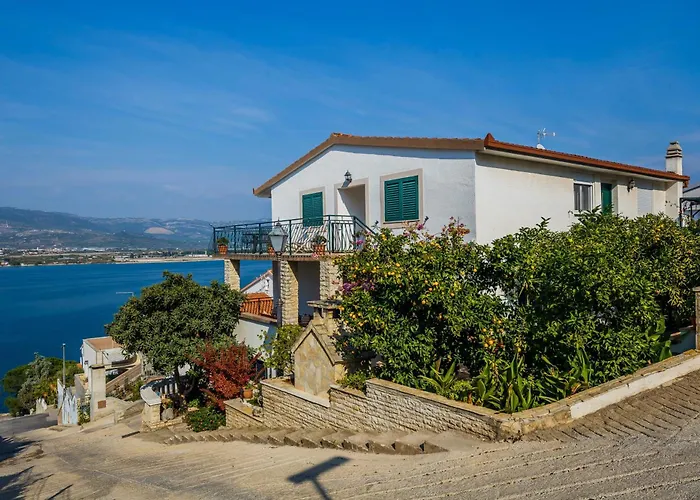 Barba In Trogir - Mittel-dalmatien Maison d'hôtes Mastrinka