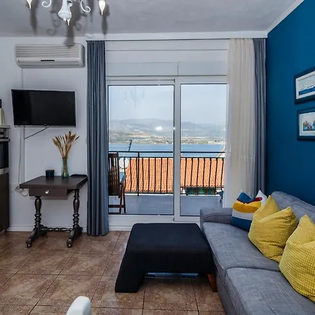 Gostinjska kuća Barba In Trogir - Mittel-dalmatien Mastrinka